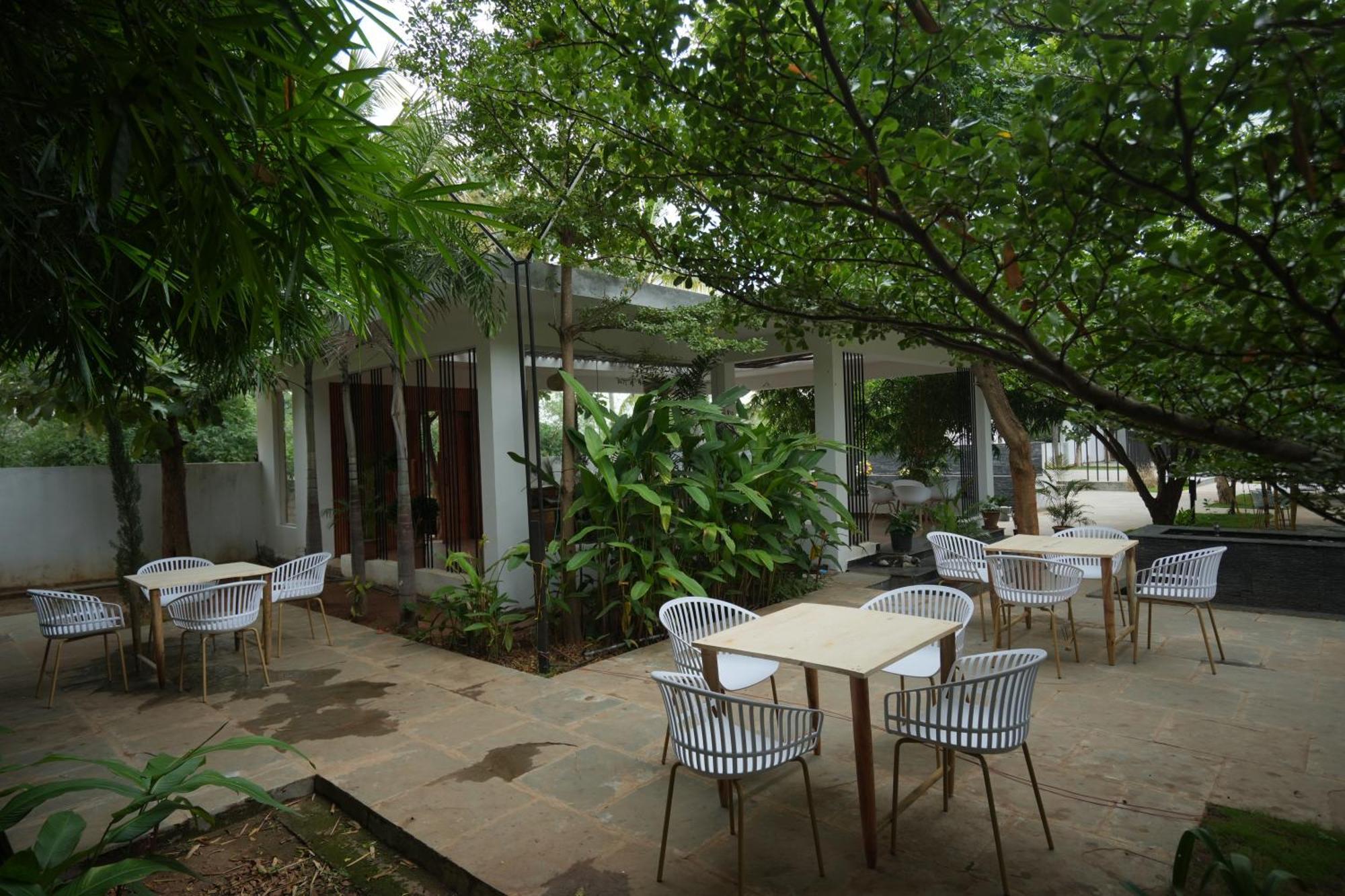 Hotel Happy Retreats - Kai Chik Ballāpur Exterior foto